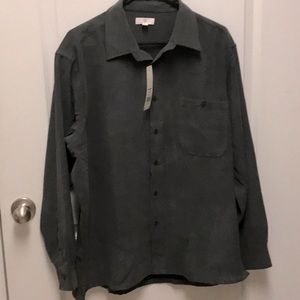 Just like the burgundy shirt in charcoal grey. NWT